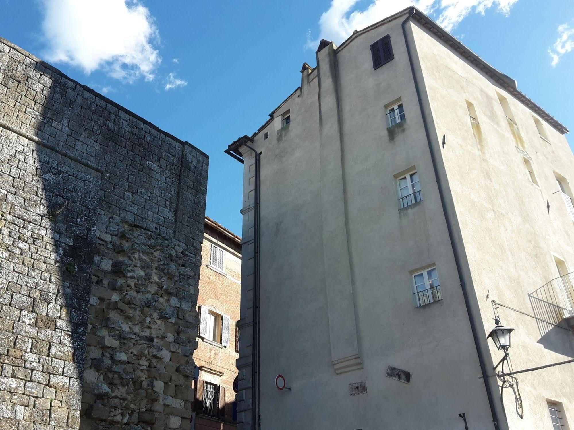 Palazzo Mosela Alla Porta Montepulciano Stazione Exteriör bild